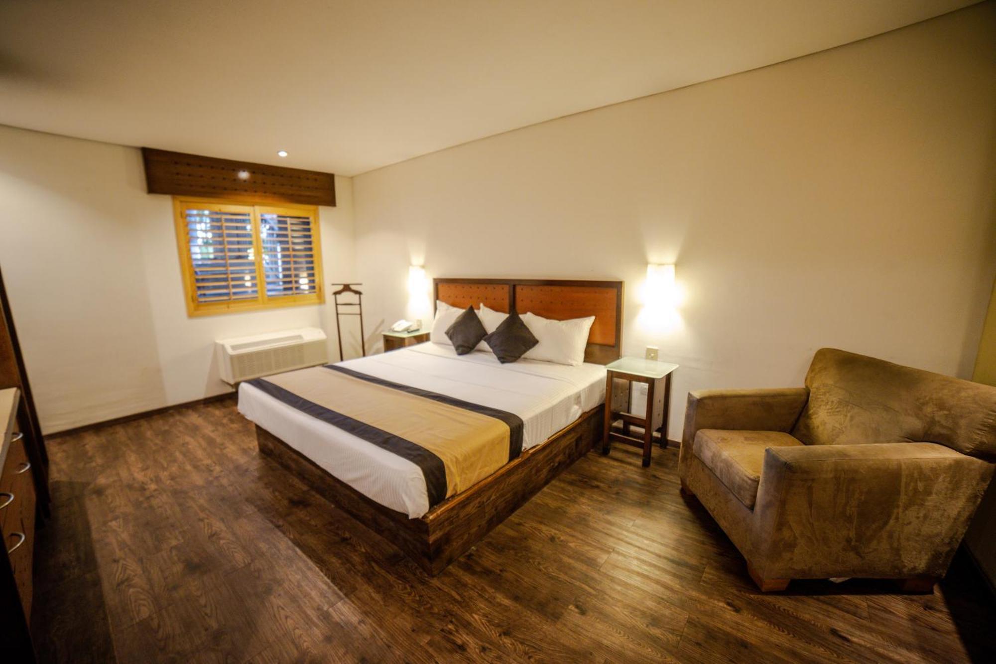 Hotel Colonial Hermosillo Extérieur photo